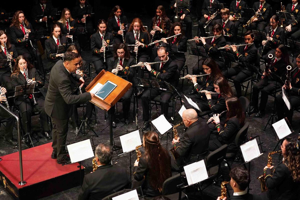 Imagen del pregón de Semana Santa a cargo de Augusto Pansard, en el Teatro Cervantes.