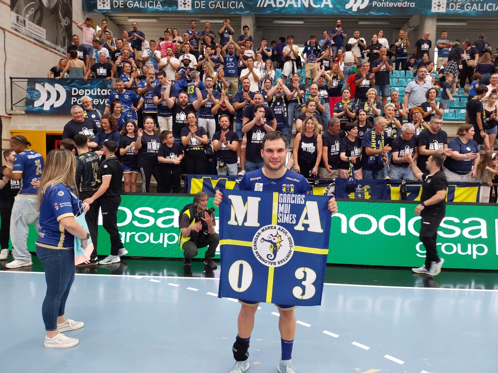 La permanencia del Frigoríficos del Morrazo y la despedida de Moisés Simes