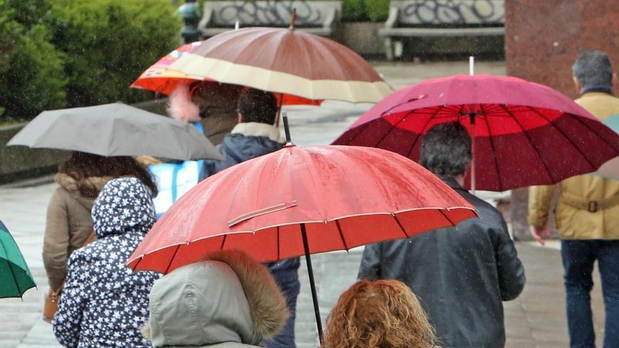 Luuvias y viento en Galicia. // Marta G. Brea