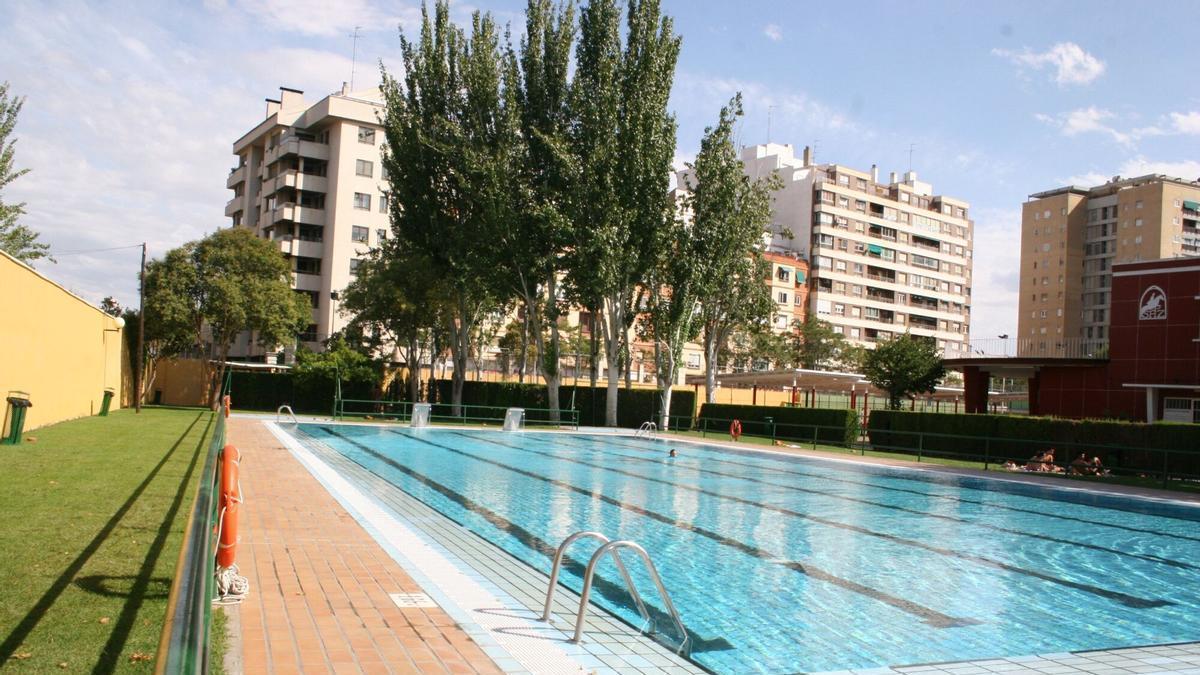 La piscina de la Hípica en 2006 en una imagen de archivo