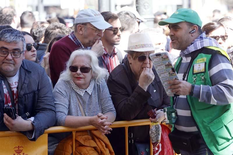 Búscate en la mascletà del 13 de marzo