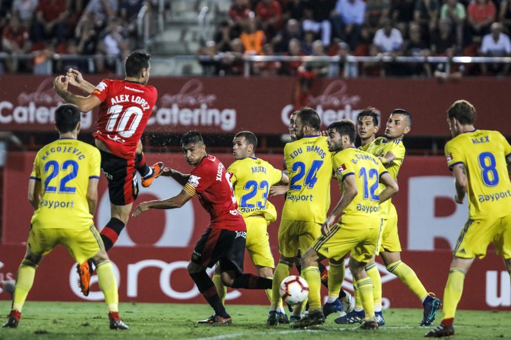 Real Mallorca besiegt in letzter Sekunde Cádiz