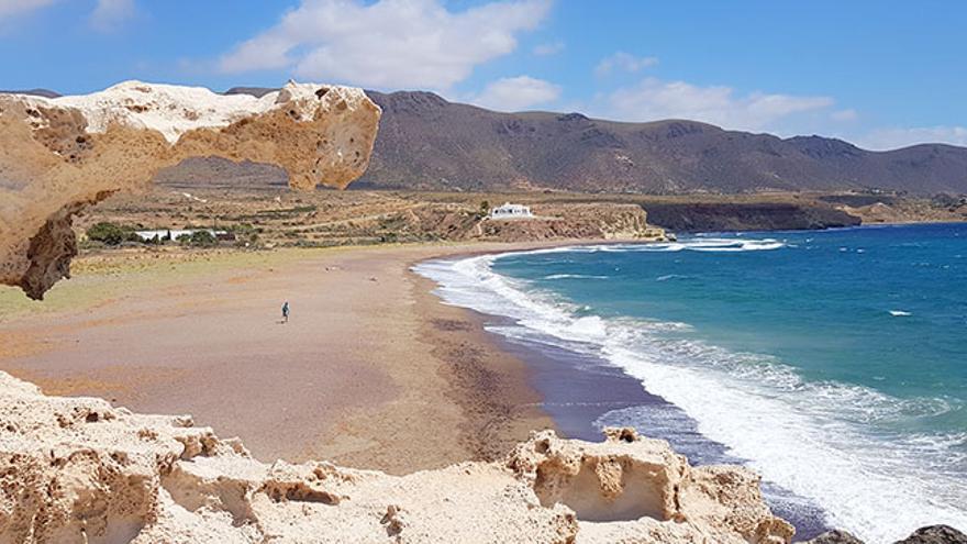 Playa de los Escullos