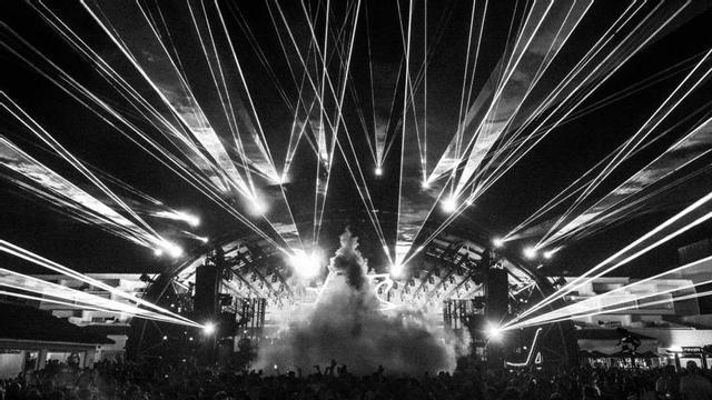 El escenario de Ushuaïa Ibiza durante la fiesta de ANTS. | TNL