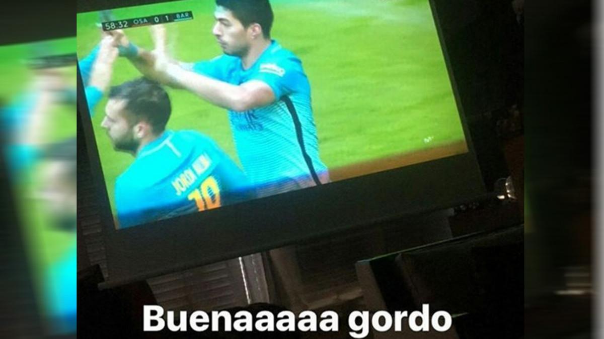 Neymar celebró el gol de Suárez ante el Osasuna