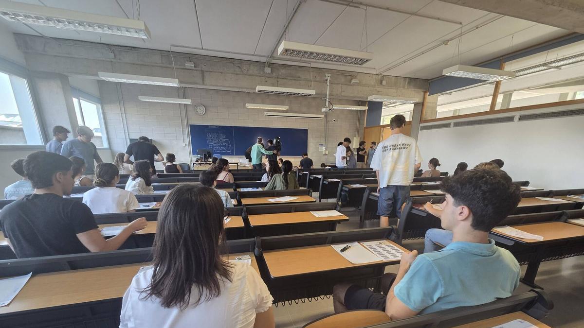 Alumnos de Baleares durante la realización de las pruebas de selectividad el pasado mes de junio