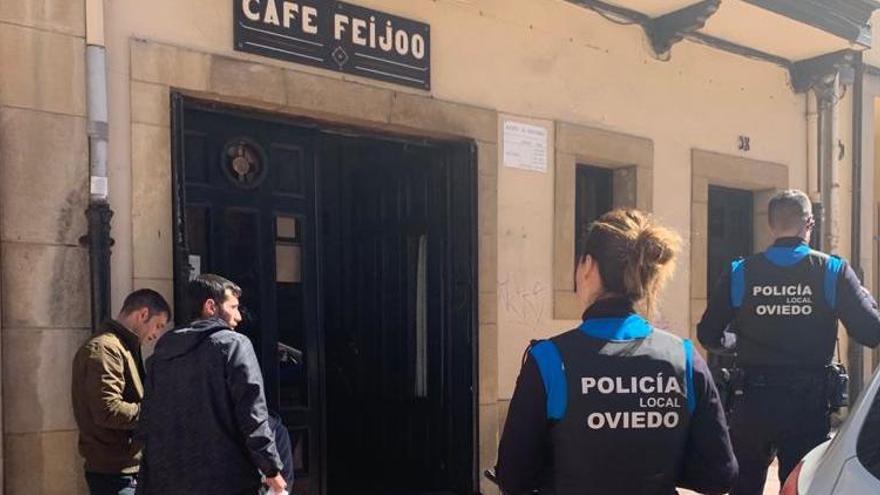 Detenido el dueño de un bar de Oviedo por negarse a cerrar