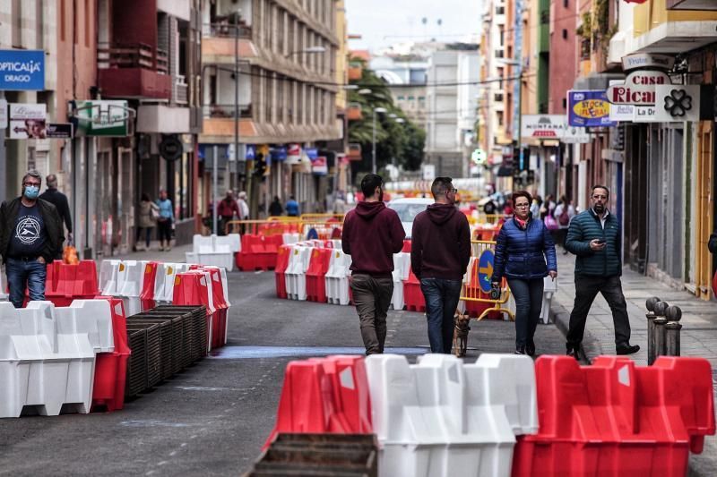 Peatonalización de la calle Heraclio Sánchez