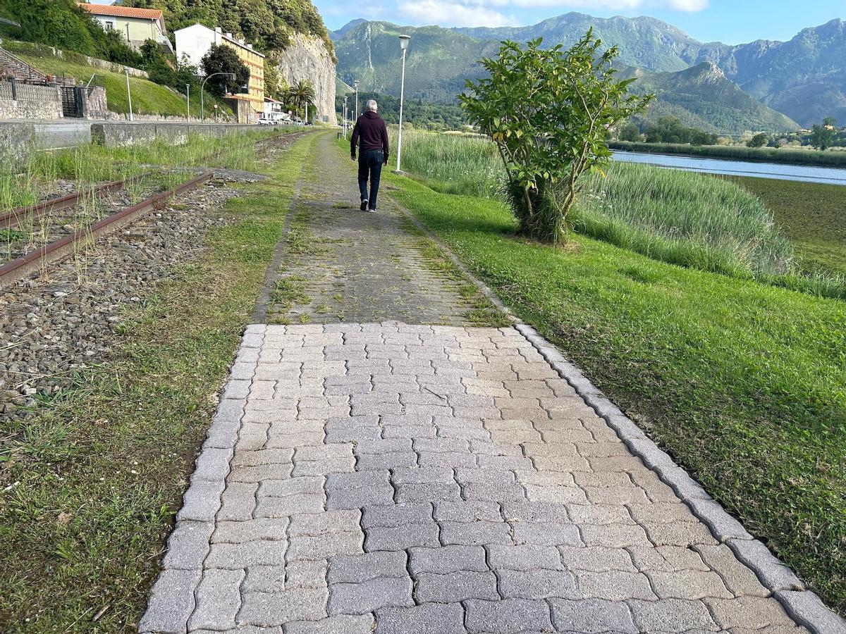 Diferencia de la imagen del paseo antes y después de la limpieza.
