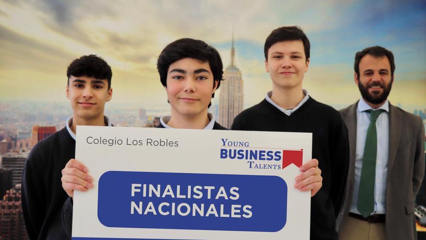 Llanera crea cantera de negocios: cuatro estudiantes de Los Robles disputarán en Madrid el título al mejor empresario virtual de España