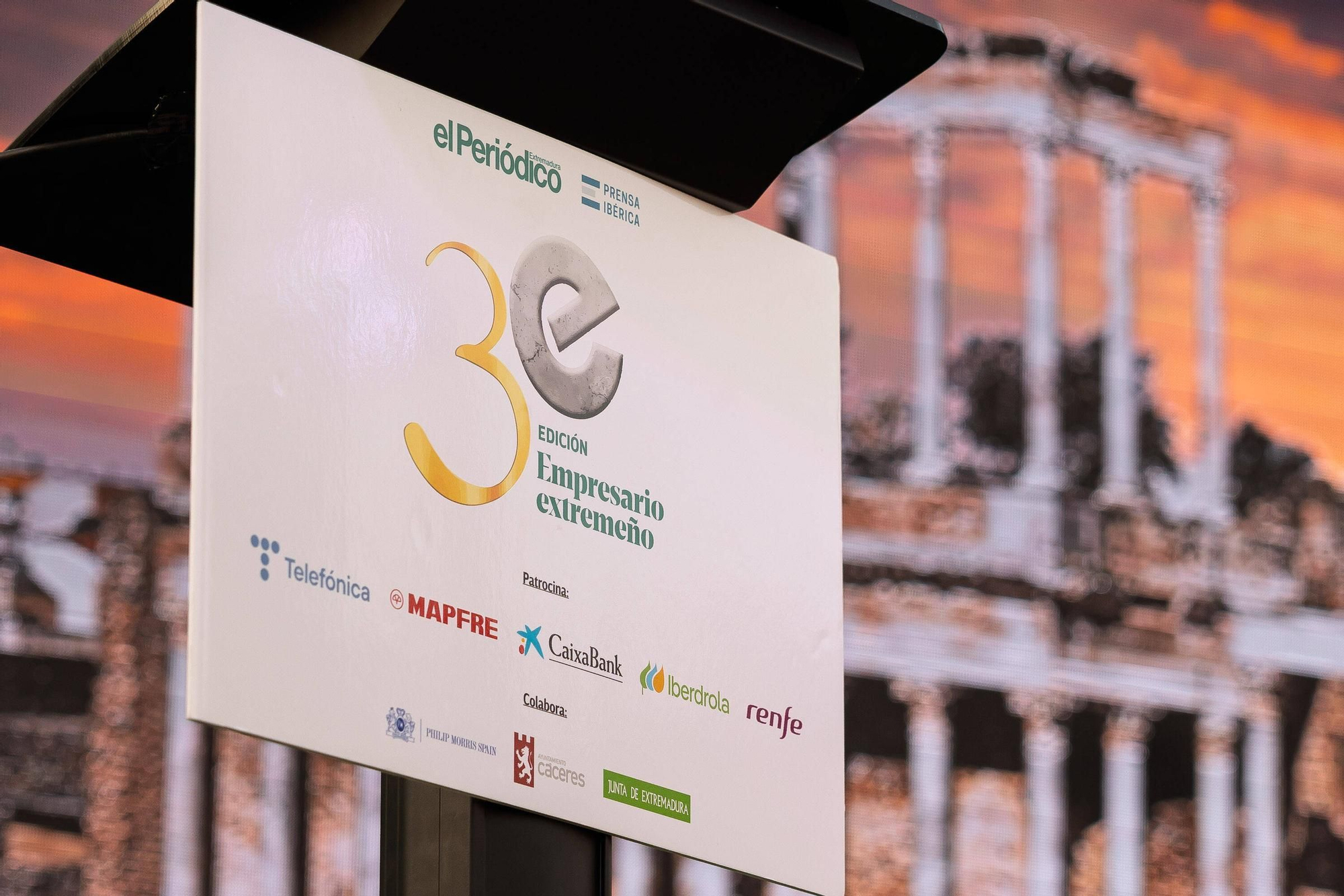 El 30 aniversario de los Premios Empresario Extremeño, en imágenes
