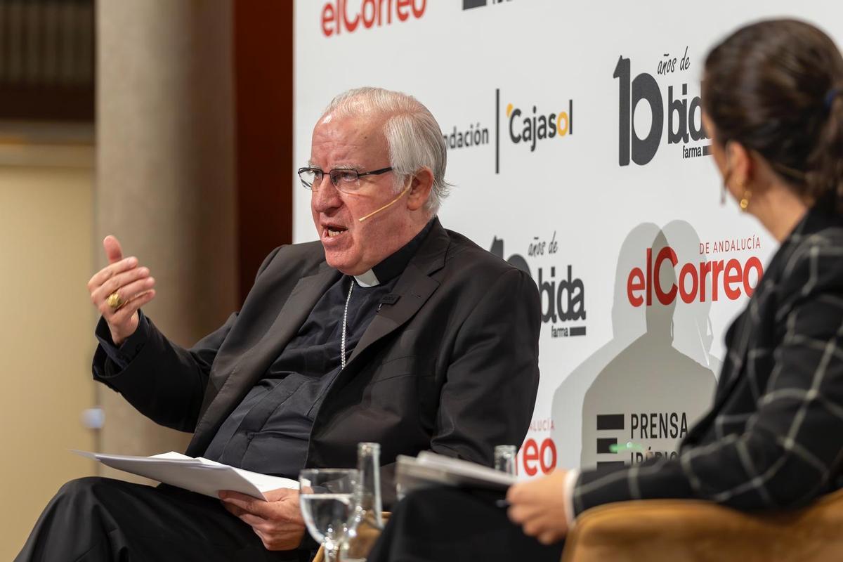 Fotogalería | #ElCorreoPregunta con el arzobispo de Sevilla, José Ángel Saiz Meneses