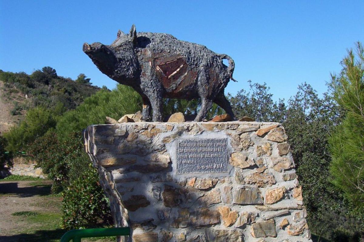 Mirador del Cochino, perfecto para una escapada de otoño: con vistas a la sierra y al mar, y repleto de fauna salvaje