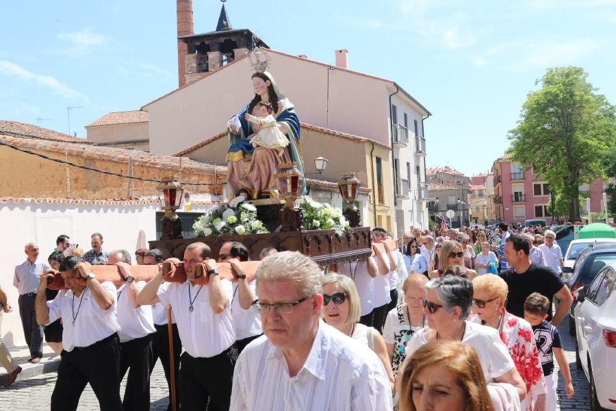 Procesión de la Virgen de la Salud.