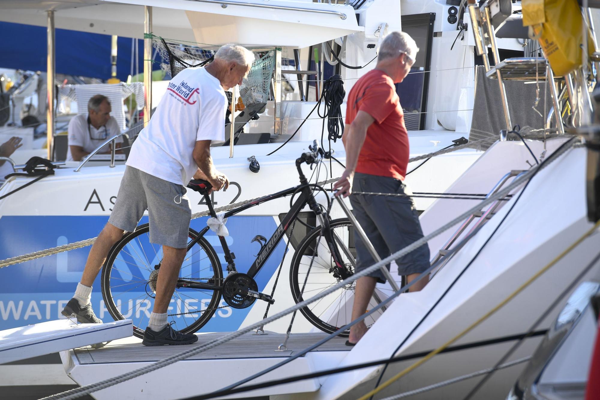 Las naves de la regata ARC se preparan para partir