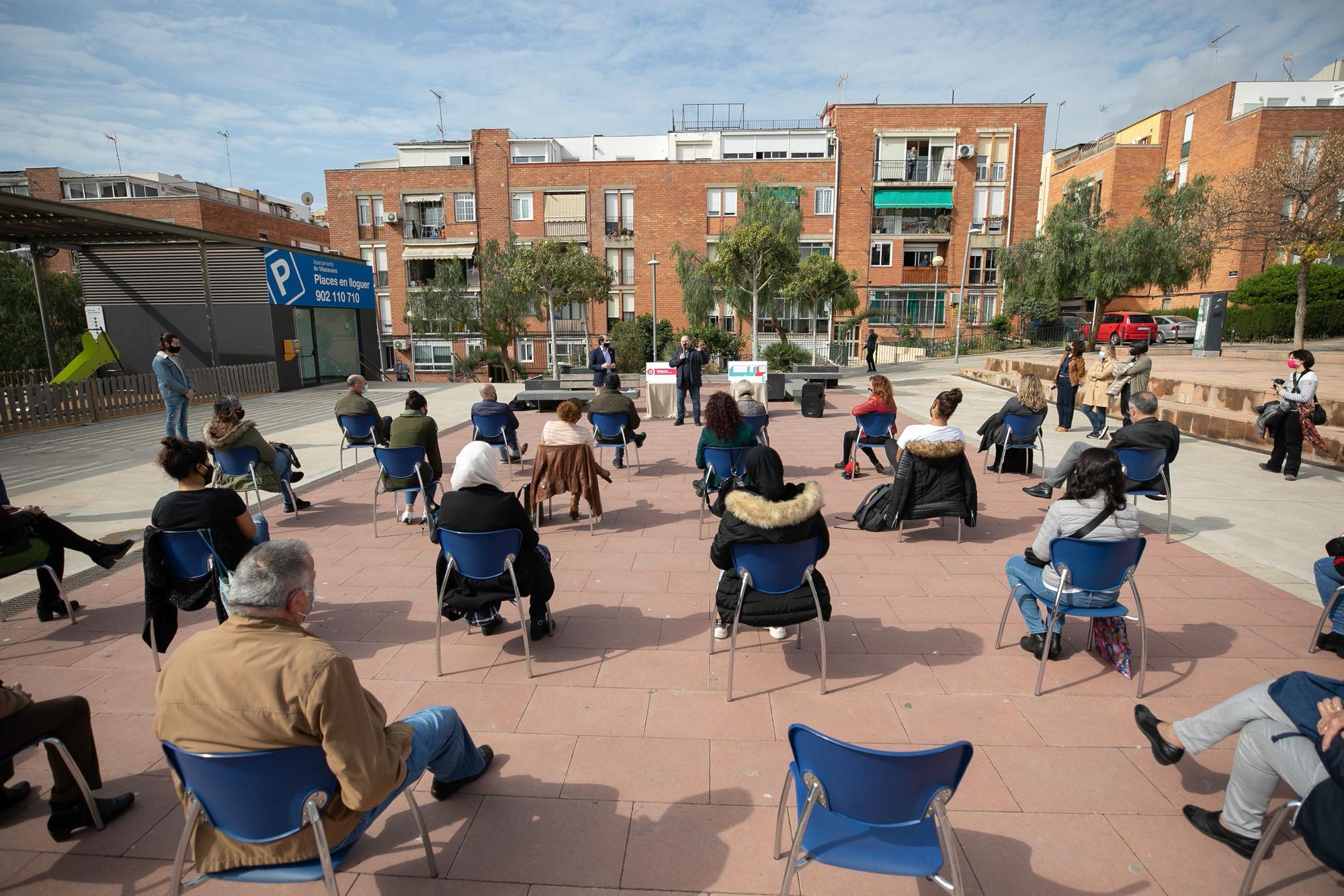 Presentación del proyecto A-porta en Viladecans