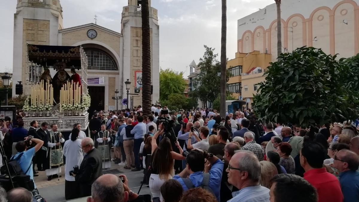 La Reina de los Ángeles, durante el recorrido.