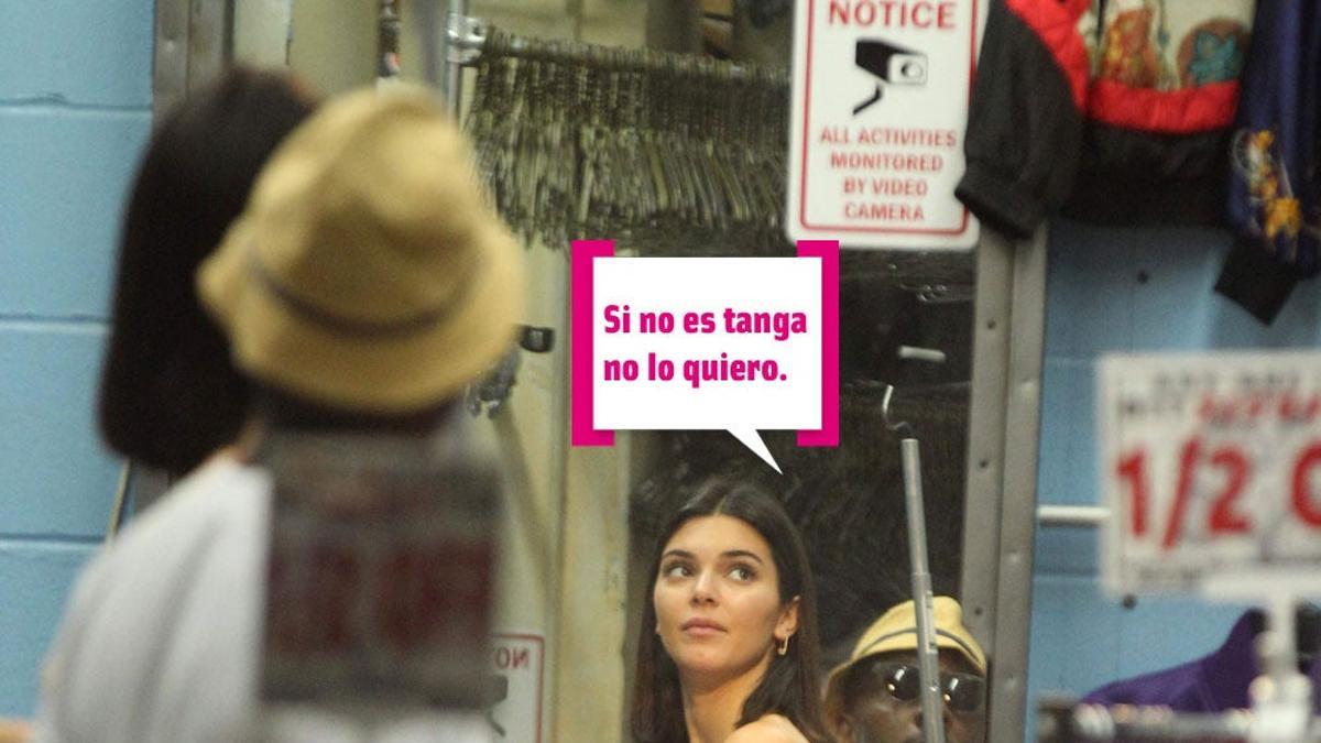 Kendall Jenner buscando modelitos