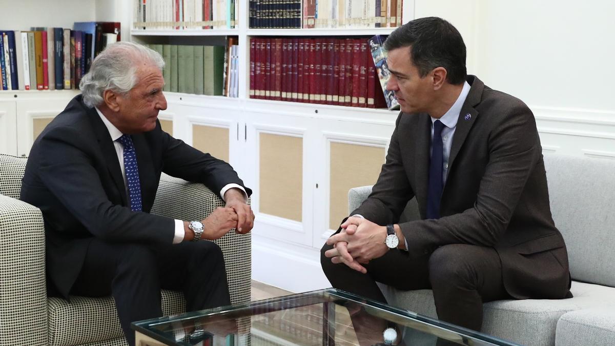 Sánchez se reúne con representantes de la comunidad judía y palestina en Moncloa