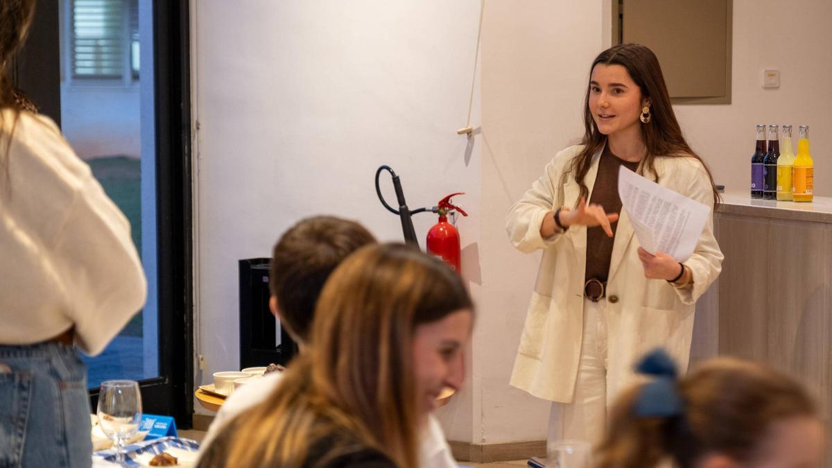 Carlota Sobrino @nutriconciencia_ i el seu taller de nutrició saludable.