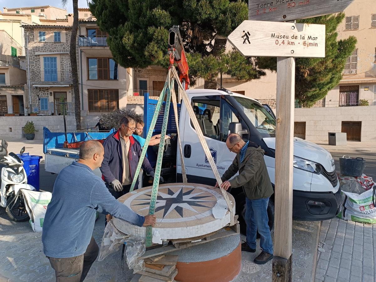 Una imagen de los preparativos del acto oficial de hermanamiento, en el Port de Sóller.