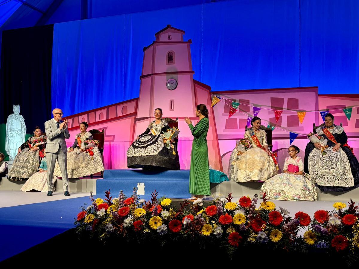 Galería: Almassora corona a Martina Caparrós como reina de las fiestas y refuerza la seguridad para Santa Quitèria