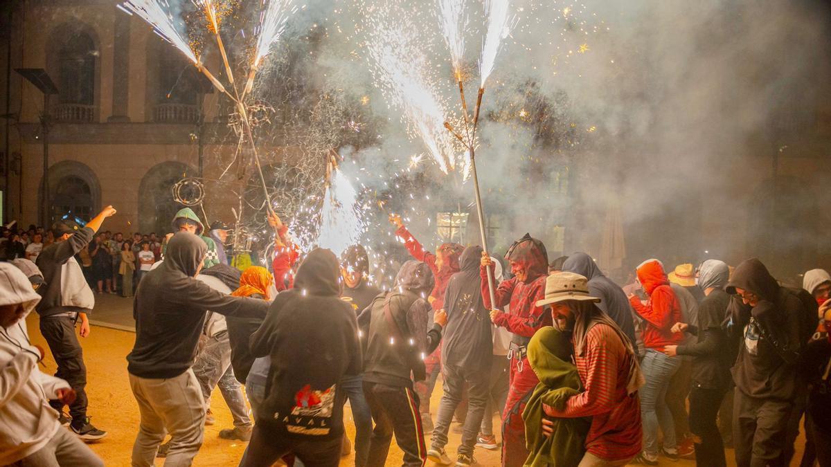 El correfoc de Festa Major a Llagostera en una edició passada.
