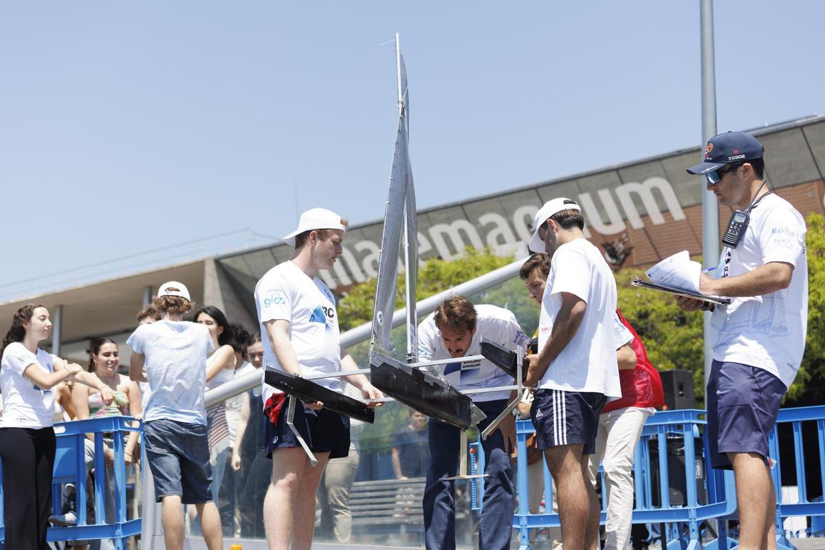 Jornada de puertas abiertas en el Port de Barcelona