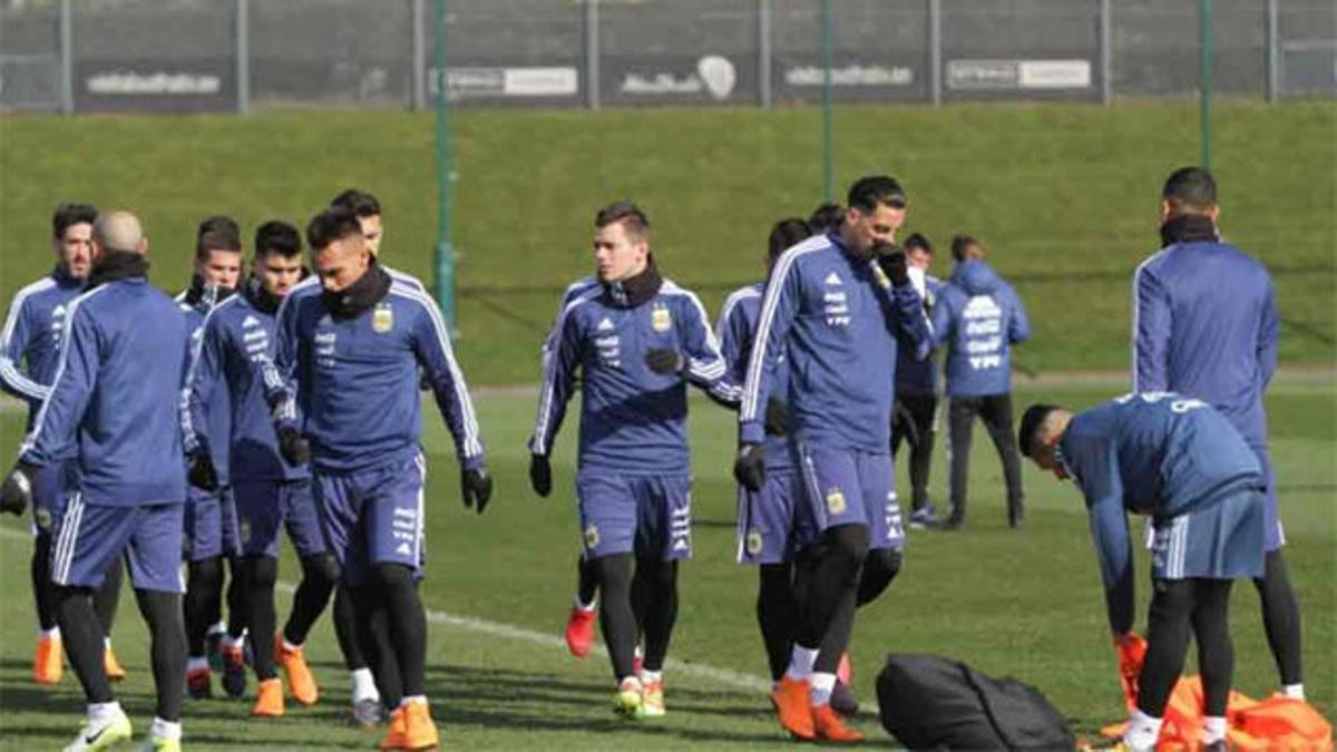 Último entrenamiento de Argentina antes de medirse a Italia