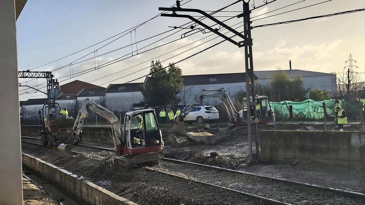 Inundación de la estación de Villa del Río durante el tren de borrascas.