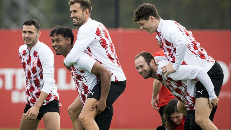 El Girona desafía la historia del fútbol europeo en Eindhoven