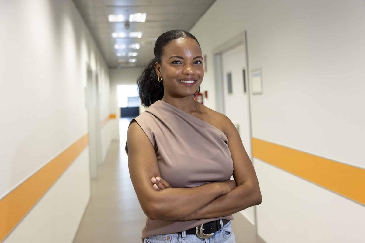 Yamila Torres lidera la nueva comunidad de talento enfermero que busca acabar con el caos de las sustituciones y mejorar la conciliación en los hospitales.