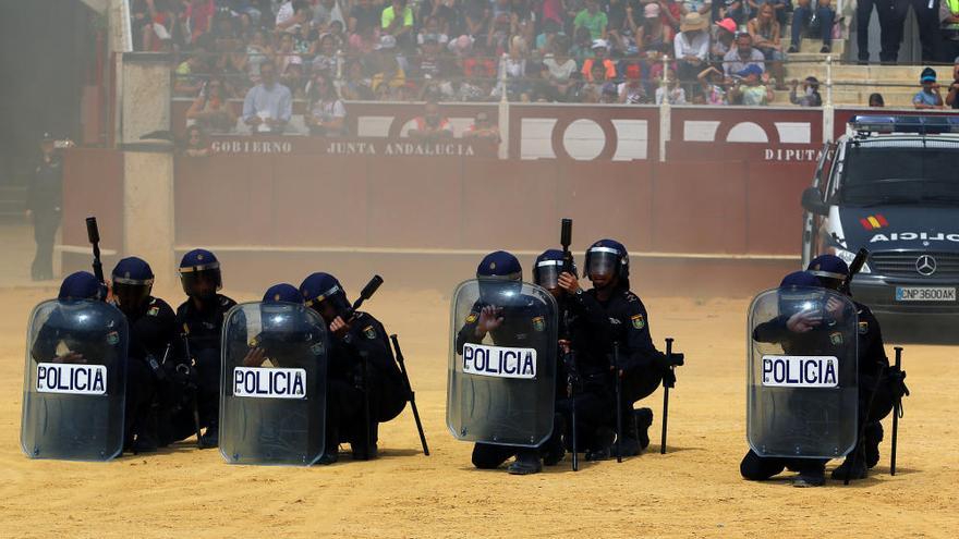 Hasta seis mil estudiantes en el encuentro con la Policía Nacional