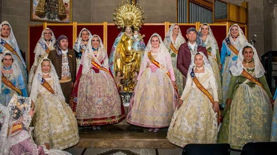 Las fallas de Sagunt, con  la Virgen