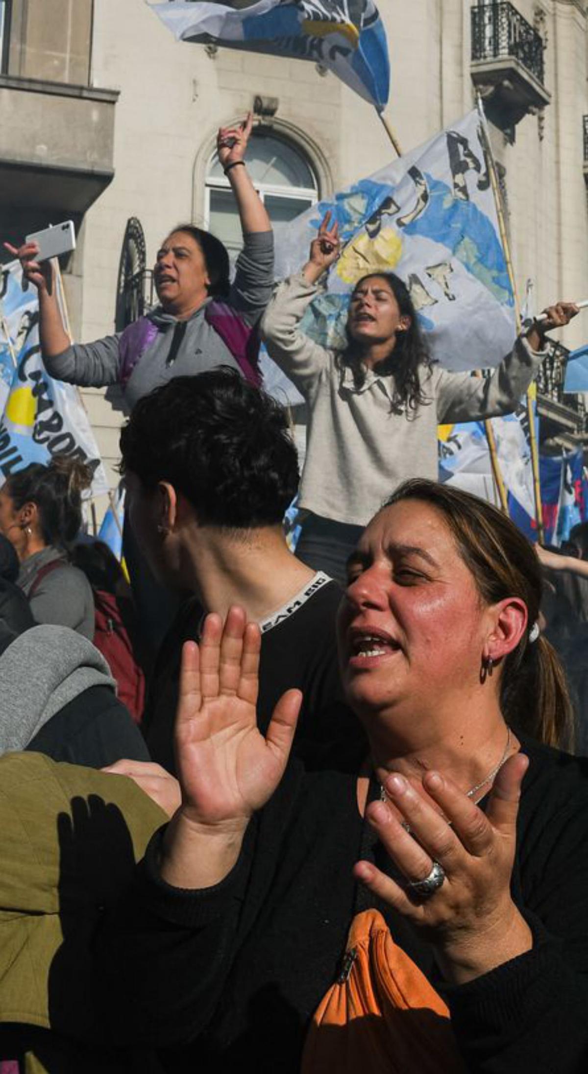 Cristina Kirchner davant els seus seguidors: "Tornarem" Cristina Kirchner davant els seus seguidors: "Tornarem"