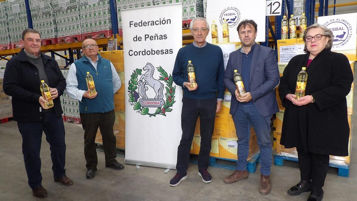 Donación de las Peñas de Córdoba al Banco de Alimentos.