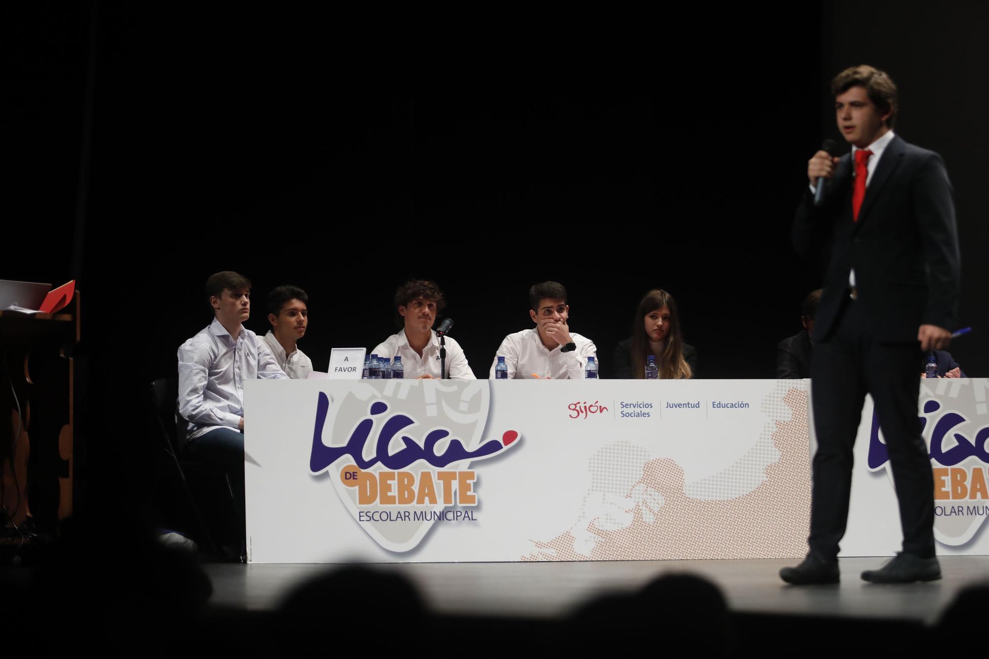 En imágenes: Final de la Liga de Debate Escolar de Gijón