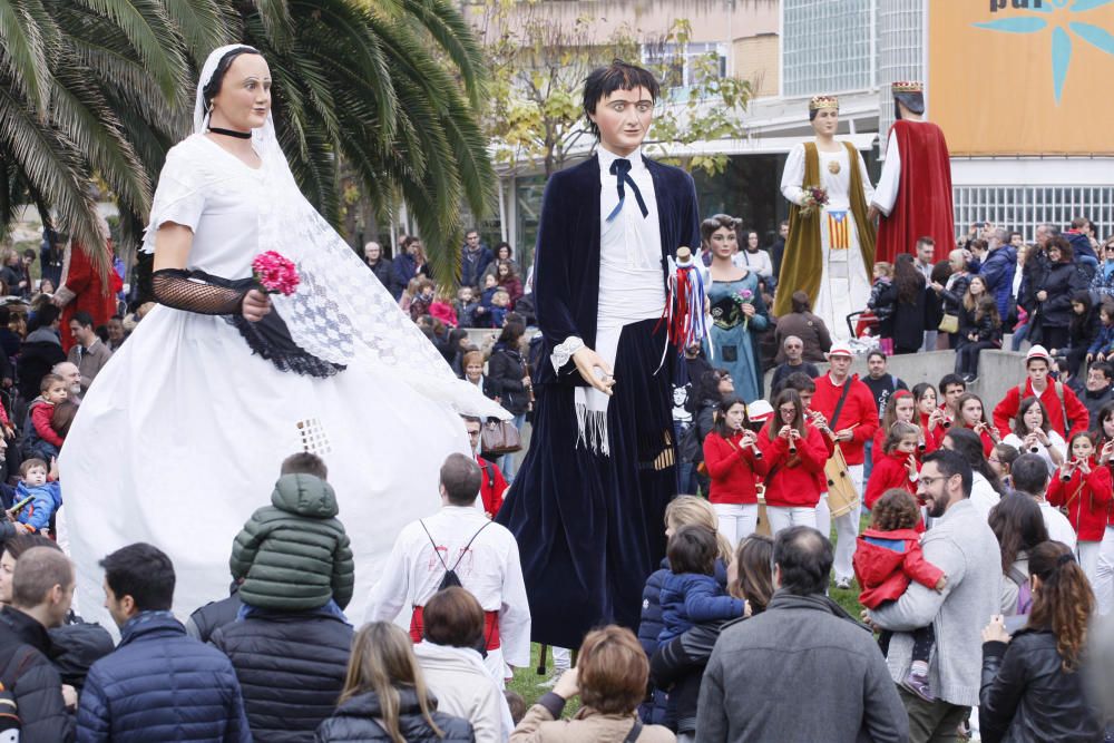 Plantada de gegants i cercavila a Girona