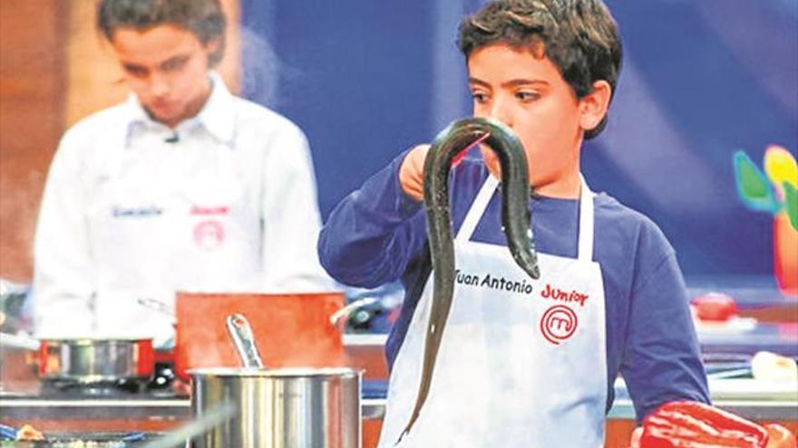 ‘Masterchef junior’ obliga a los niños a matar una anguila