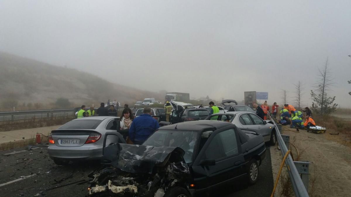 Accidente múltiple en Galisteo