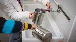 Catalunya inicia la reapertura de comedores escolares en la ESO en 15 institutos de alta complejidad