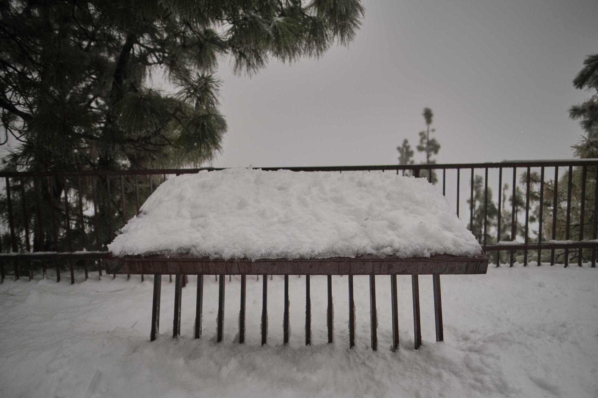 La nieve que dejó 'Filomena' en el Teide