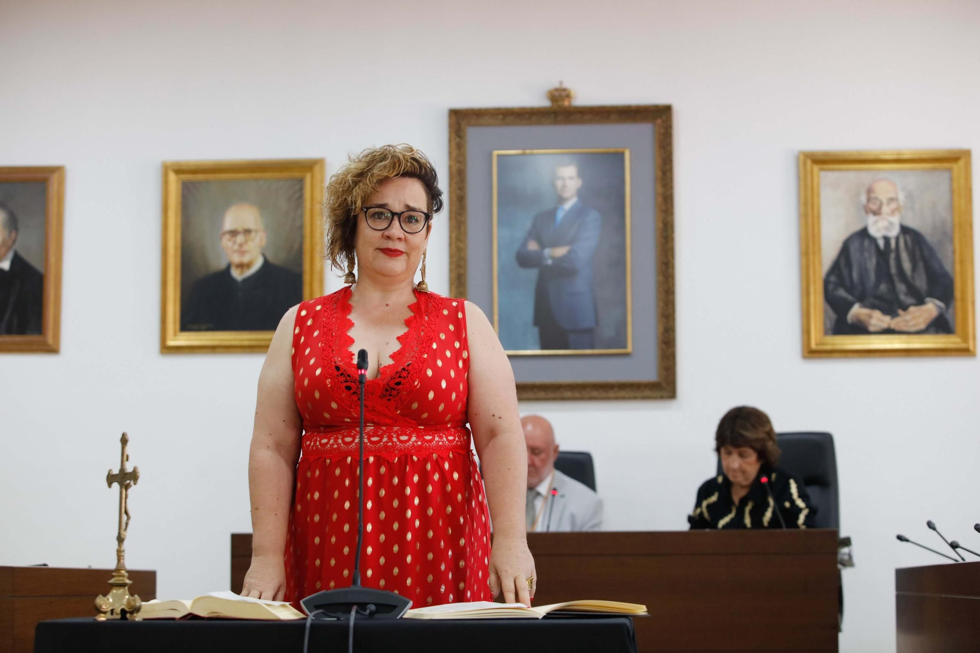 Galería de imágenes de la toma de posesión de Vicent Roig como alcalde de Sant Josep