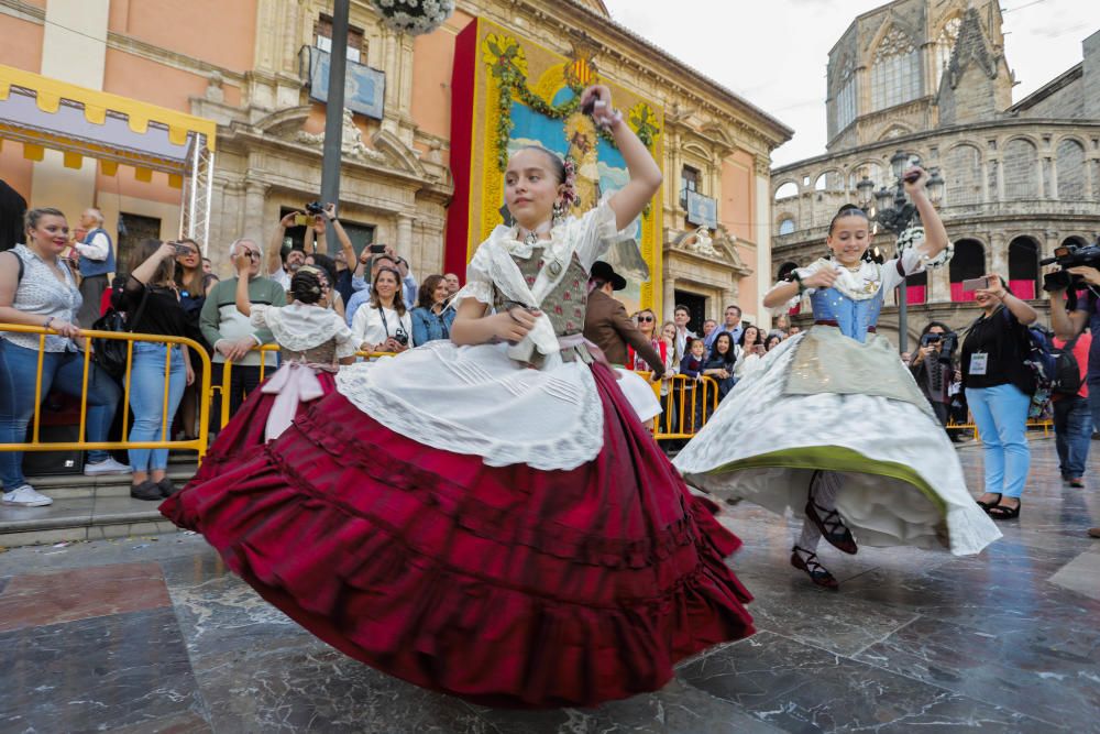 Dansà previa a la fiesta de la Mare de Déu