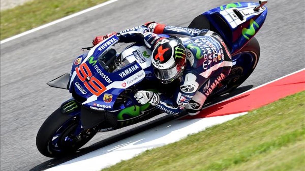 Lorenzo gana en su pista talismán de Mugello