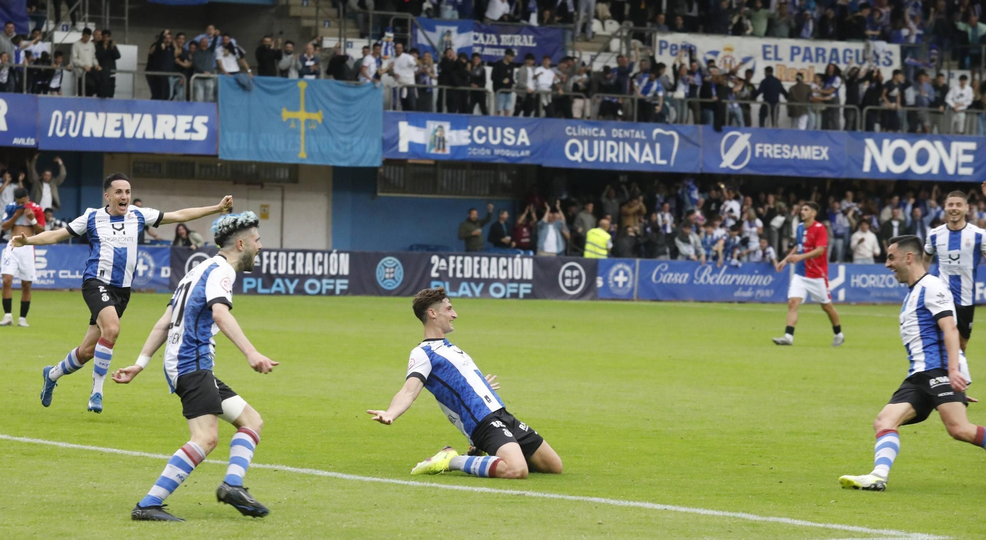 EN IMÁGENES: La final por el ascenso entre Avilés y Rayo Majadahonda vivida en el Suárez Puerta