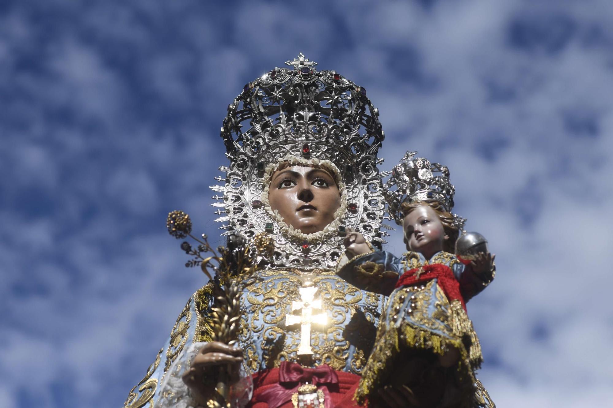 Misa huertana y procesión con la Virgen de la Fuensanta en el Bando de la Huerta