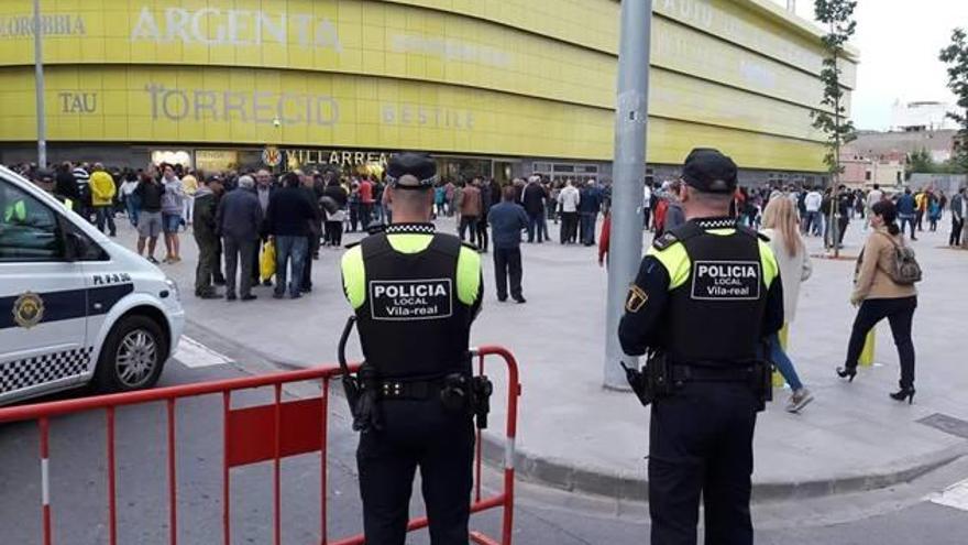 La Policía Local estrena chalecos antibalas durante Sant Pasqual
