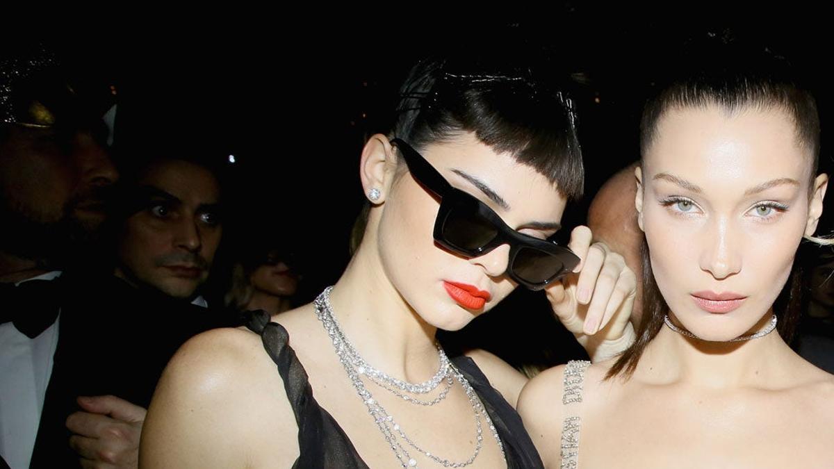 Kendall Jenner y Bella Hadid la lían con sus looks en Cannes