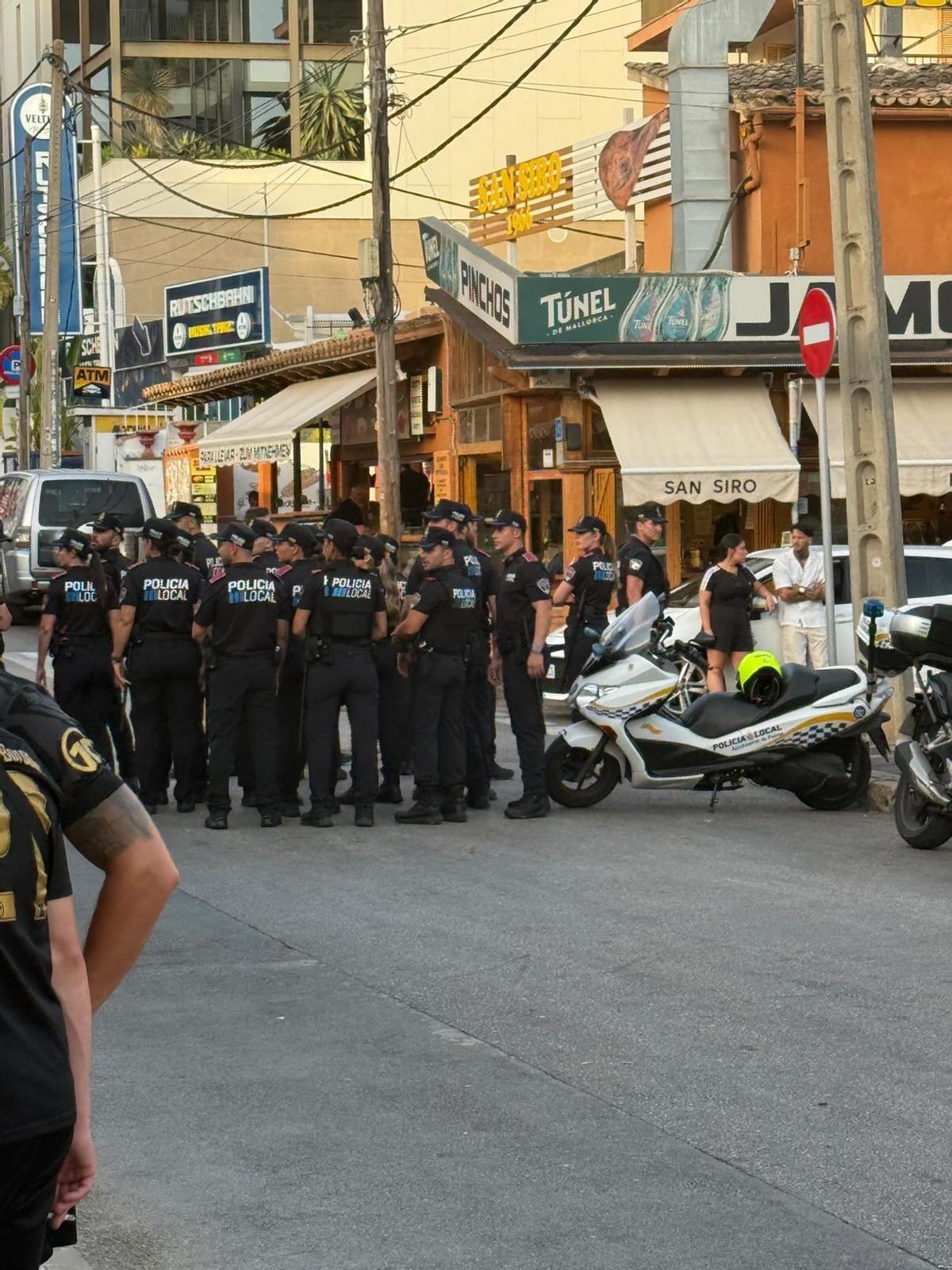 Den Polizeischülern wurde die Playa de Palma gezeigt.